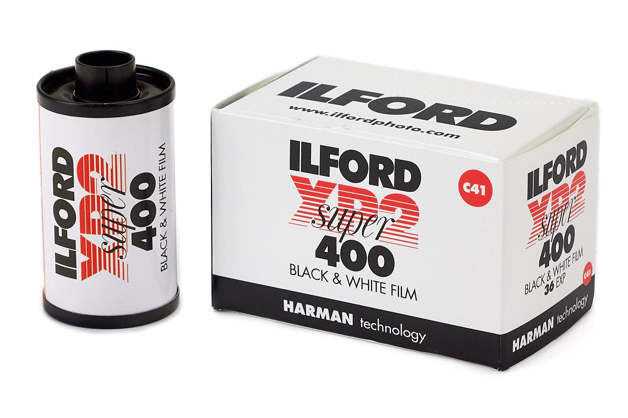 Ilford XP2 Super Black and White Film (35mm Roll, 36 Exposures