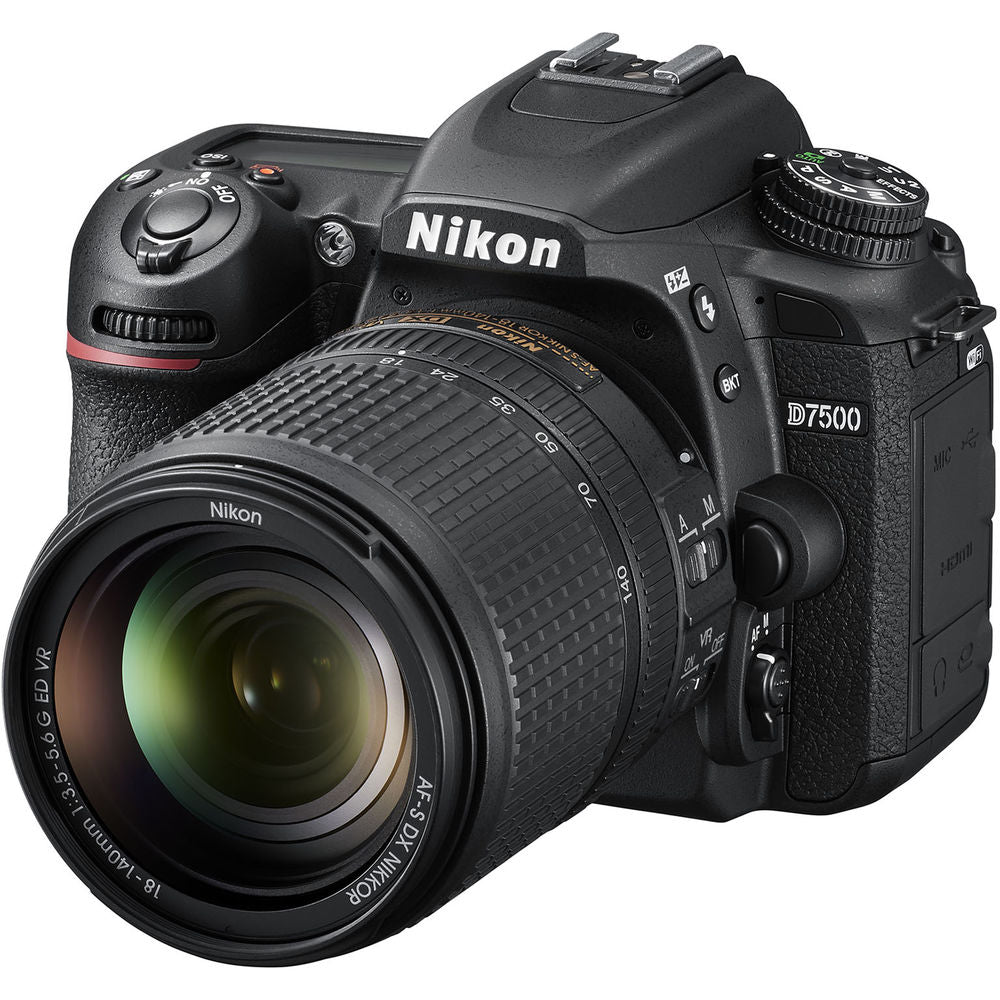 D7500 avec AF-S DX 18-140mm f/3.5-5.6G ED VR