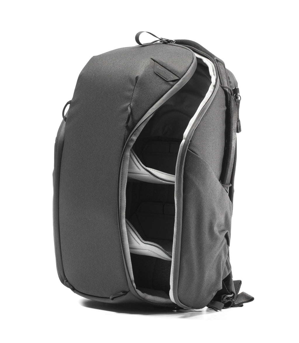 Everyday Backpack Zip 15L (Black)