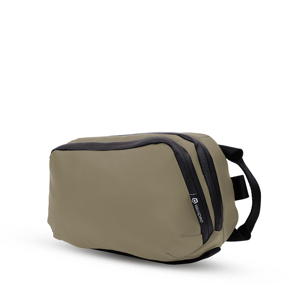 Pochette Tech 2.0 (Large, Yuma Tan)