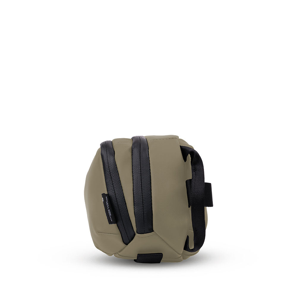 Pochette Tech 2.0 (Large, Yuma Tan)