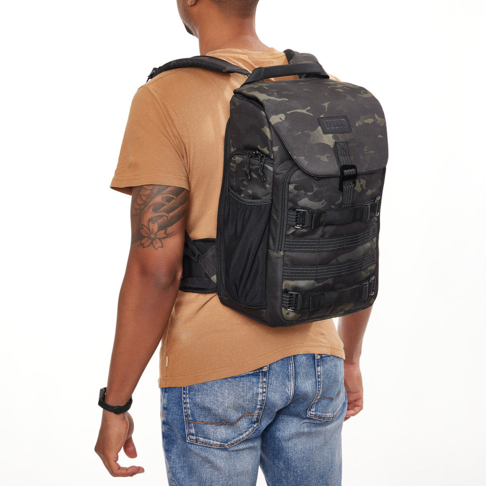 Axis v2 LT 18L Backpack (MultiCam Black)