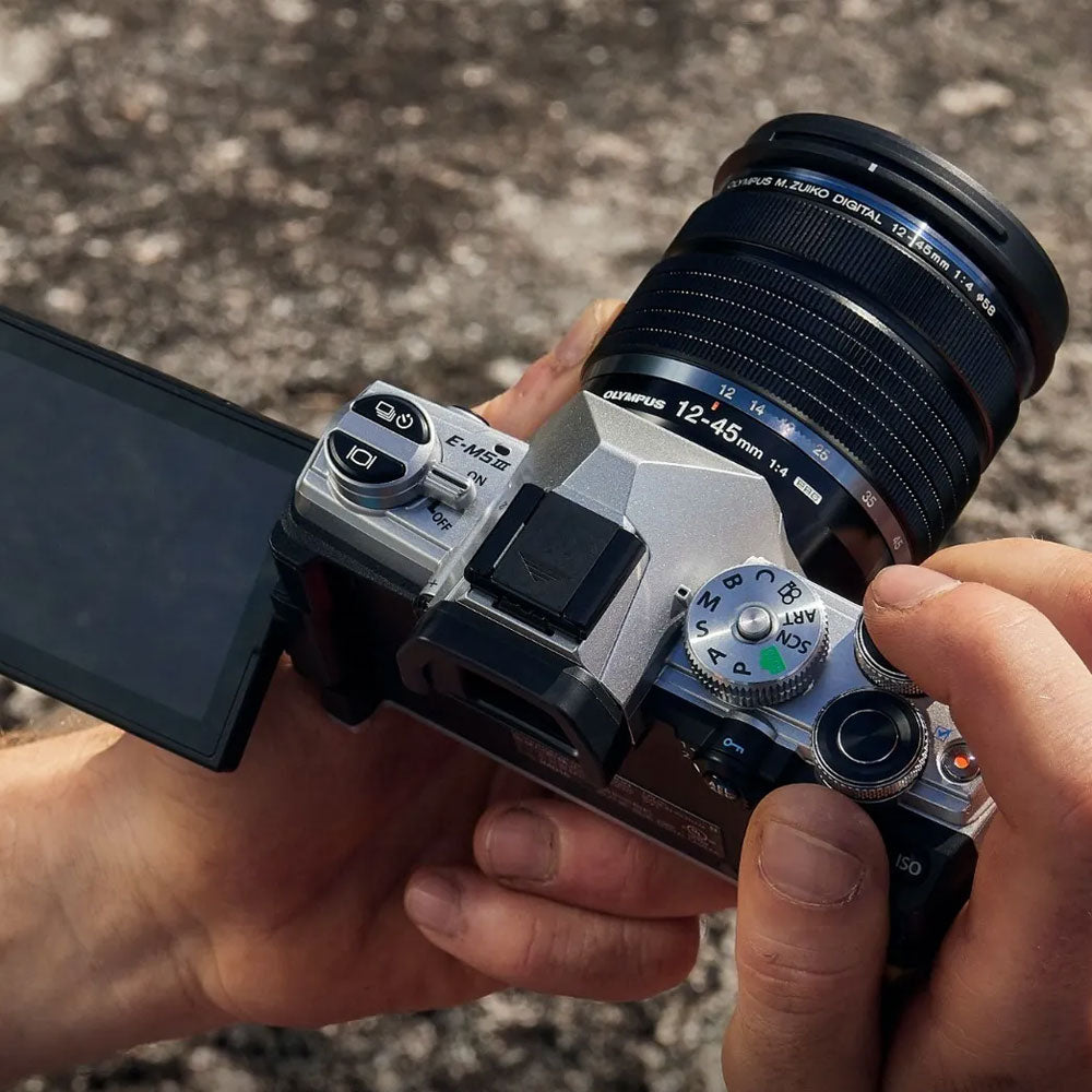OM System M.Zuiko Digital ED 12-45mm f/4 PRO – Gosselinphoto