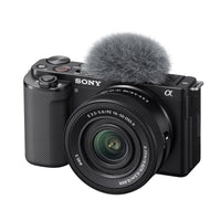 ZV-E10 avec E PZ 16-50mm f/3.5-5.6 OSS II (Noir)