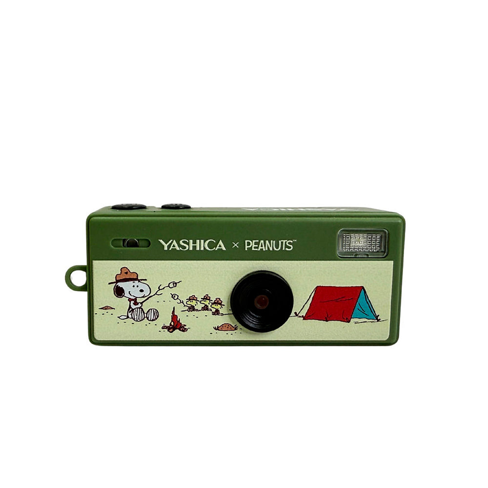 YASHICA x Peanuts Funtastic Keychain Camera (Snoopy's Summit)