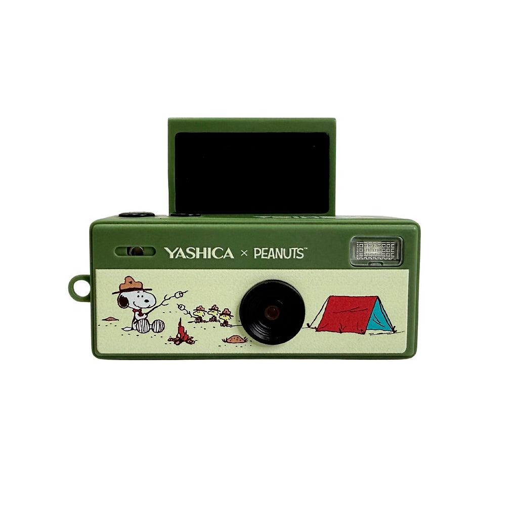 YASHICA x Peanuts Funtastic Keychain Camera (Snoopy's Summit)