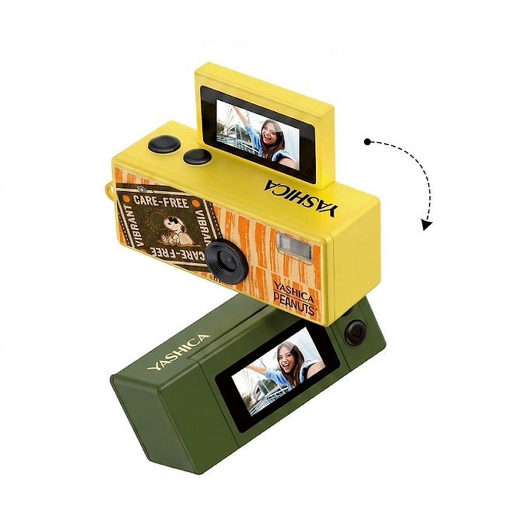 YASHICA Funtastic Keychain Camera (Yashica Boy)