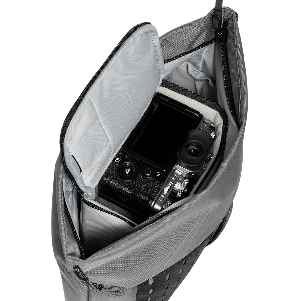 UNCOVER Messenger Bag 7L