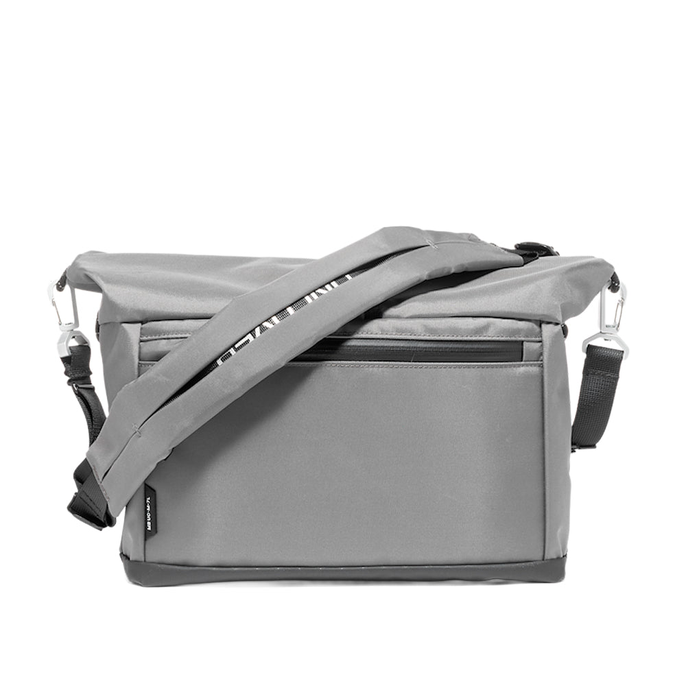 UNCOVER Messenger Bag 7L