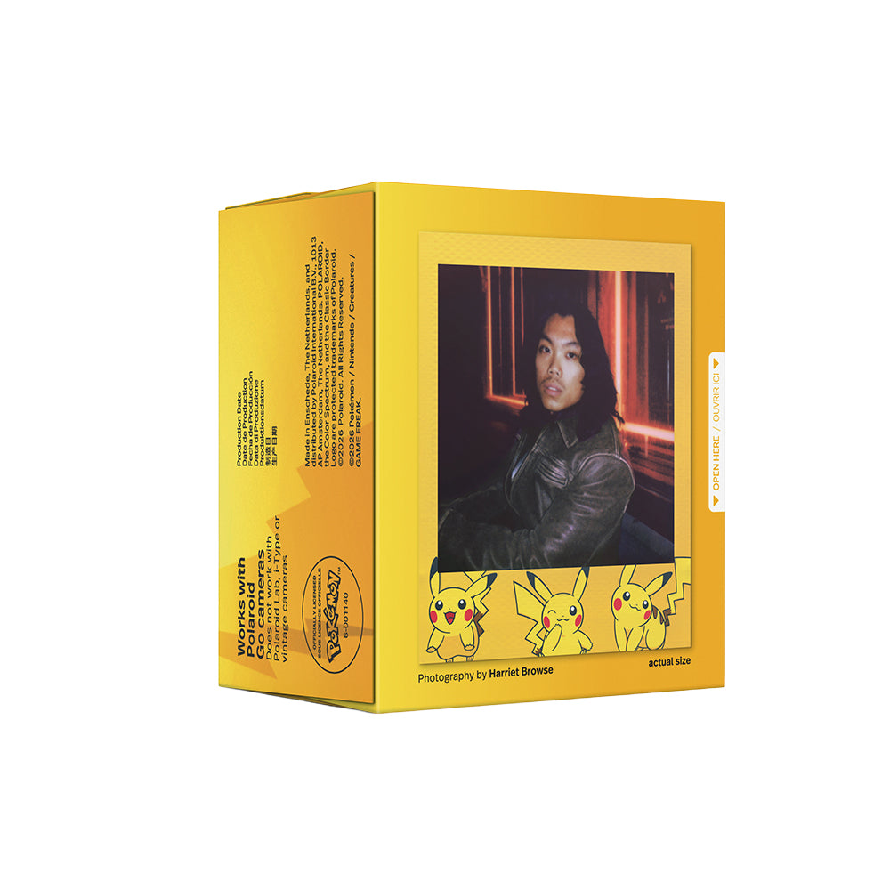 Color GO Instant Film Pokemon Pikachu Edition (16 Exposures)