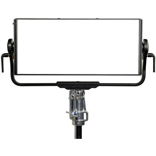 USAGE (8) - Aputure Nova P600c RGBWW LED