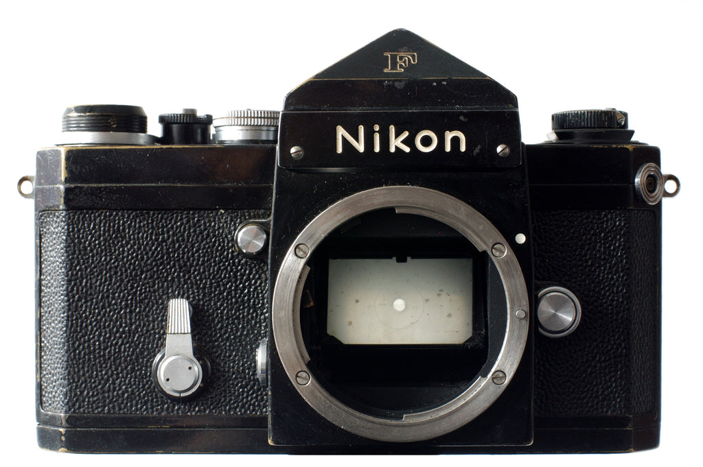 USAGE (8) - Nikon F + 43-86mm f/3.5