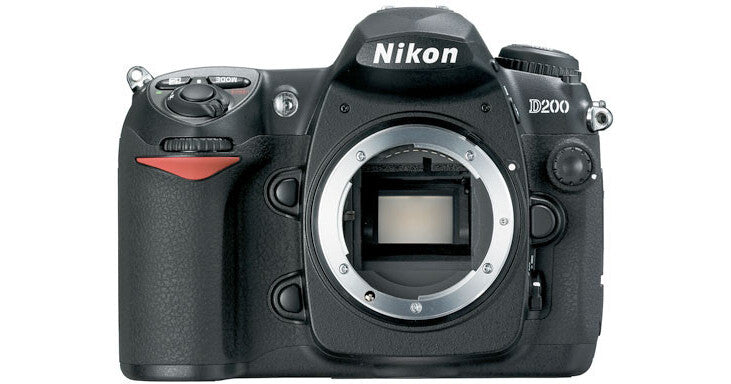 USED (7) - Nikon D200