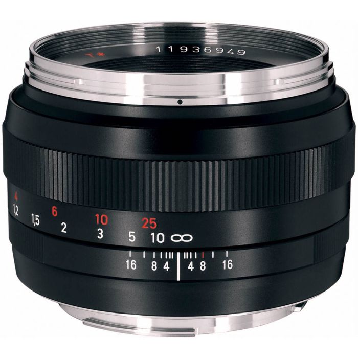 Planar T* 50mm f/1.4 ZE for Canon EF